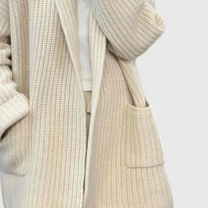 Sara | Comfortable Cardigan