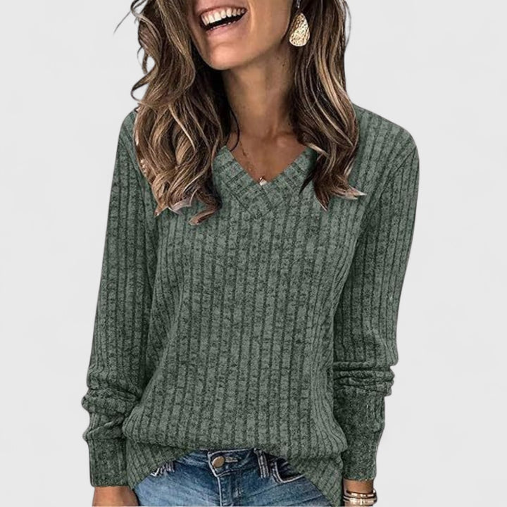Gina – Soft Elegance Sweater
