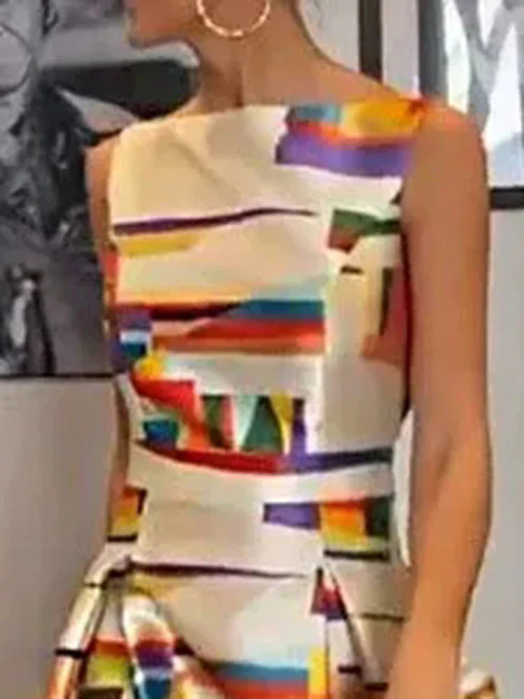 Mirabel | Geometric Maxi Dress