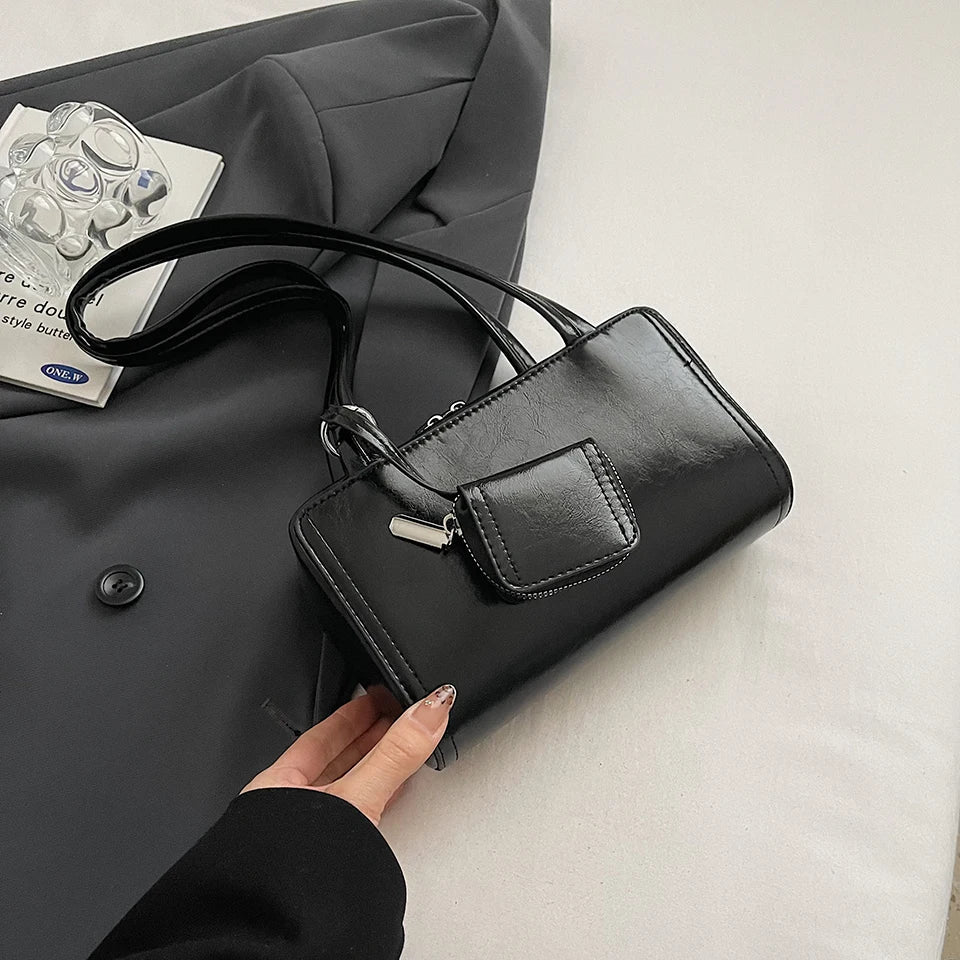 mari™ Shoulder Bag with Wallet – the Perfect Combination of Style and Functionality