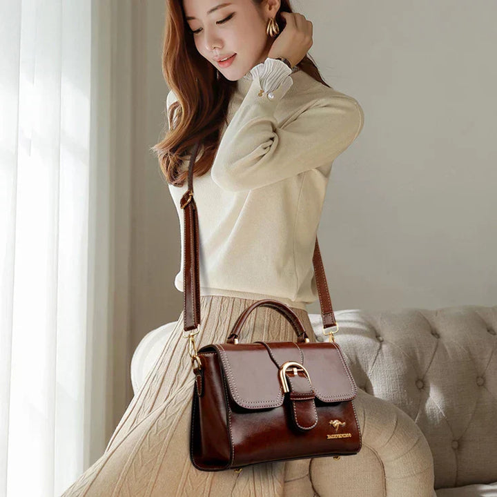 Sandra™ – Luxurious mini bag with a classic clasp