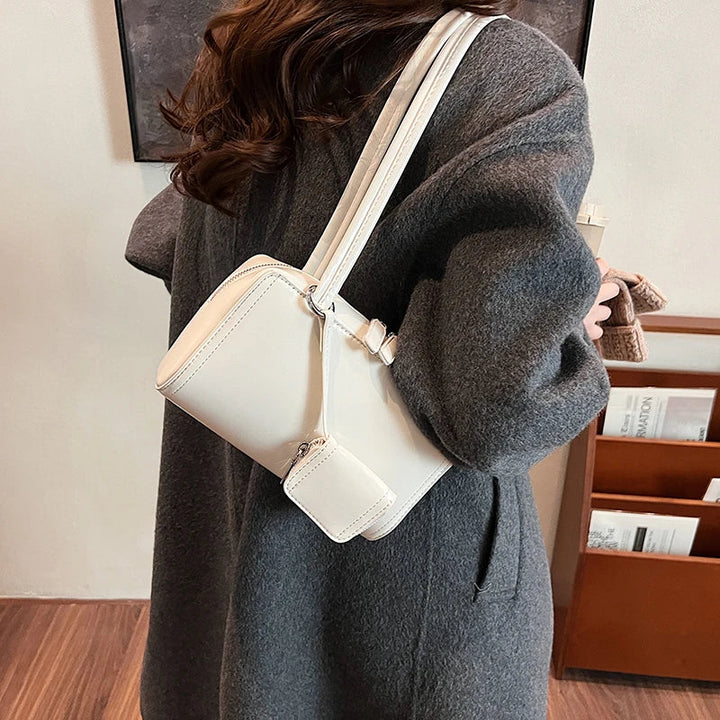 mari™ Shoulder Bag with Wallet – the Perfect Combination of Style and Functionality