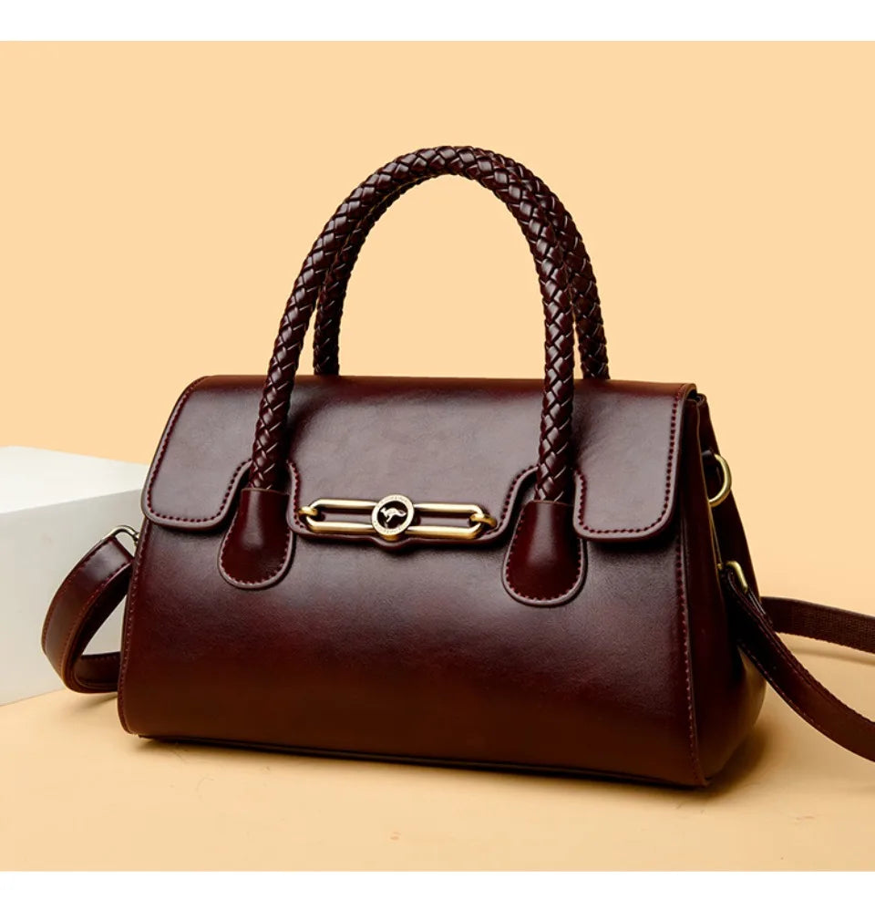 ronja™ – Classic Bag with Woven Handle and Gold Accents