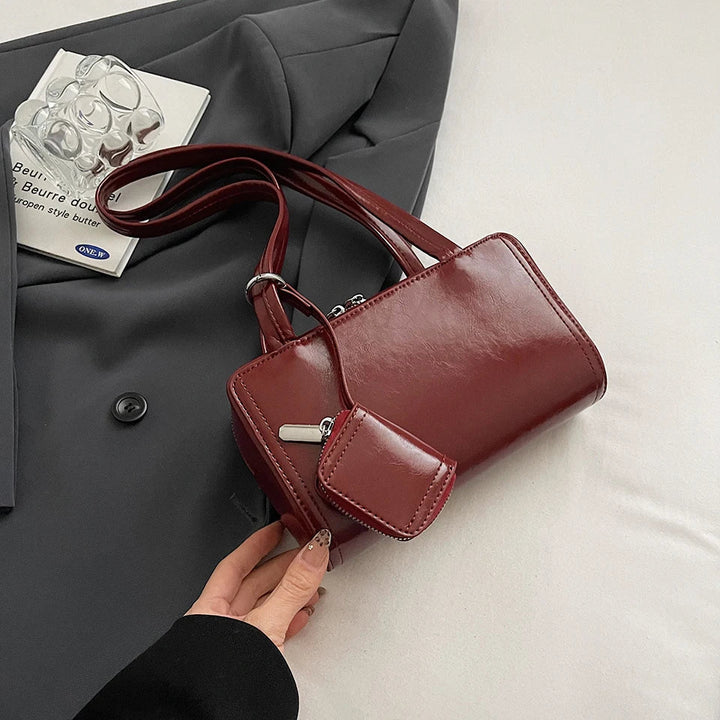 mari™ Shoulder Bag with Wallet – the Perfect Combination of Style and Functionality
