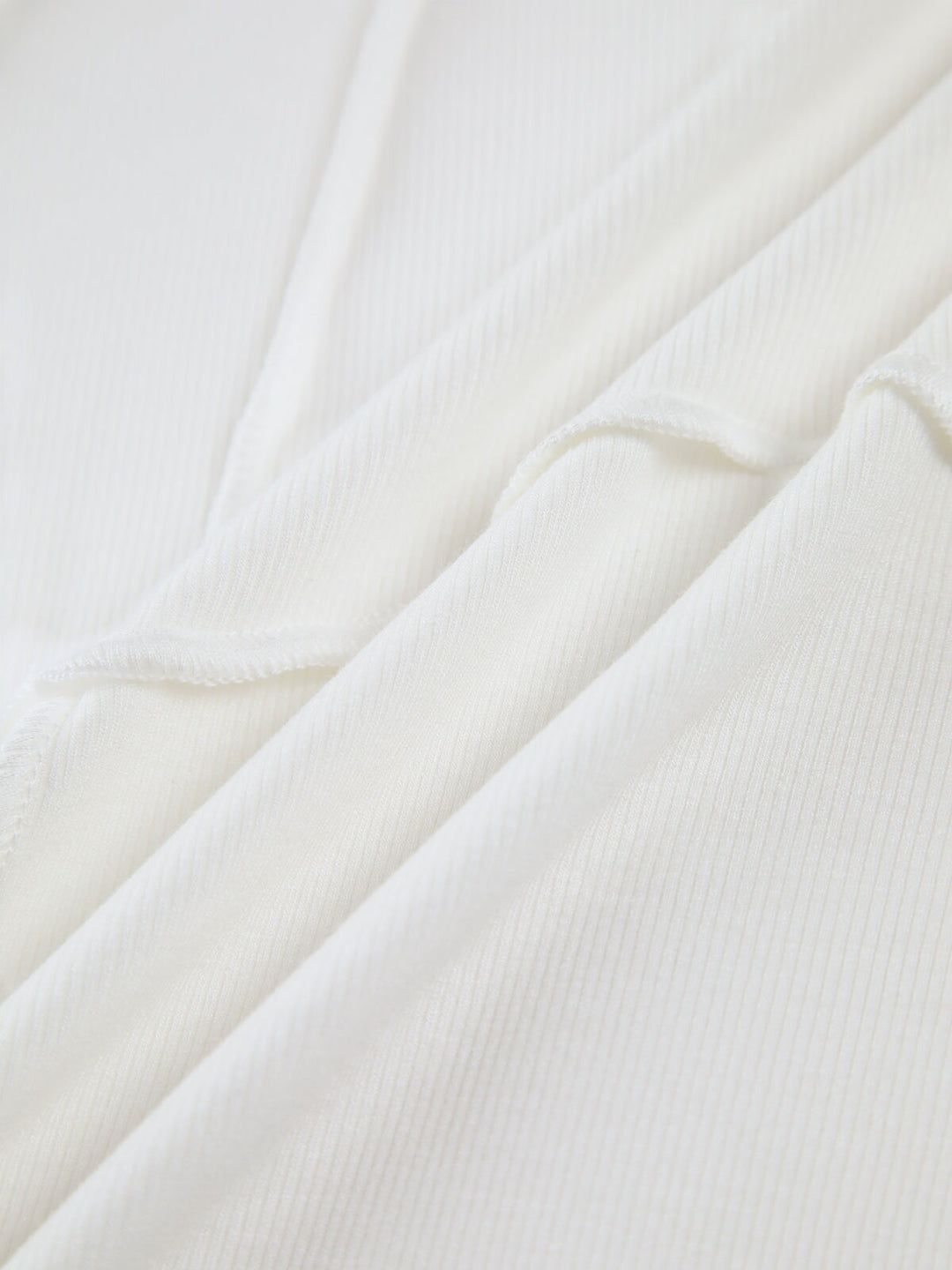 Chloe - Pipping Ribbed Top