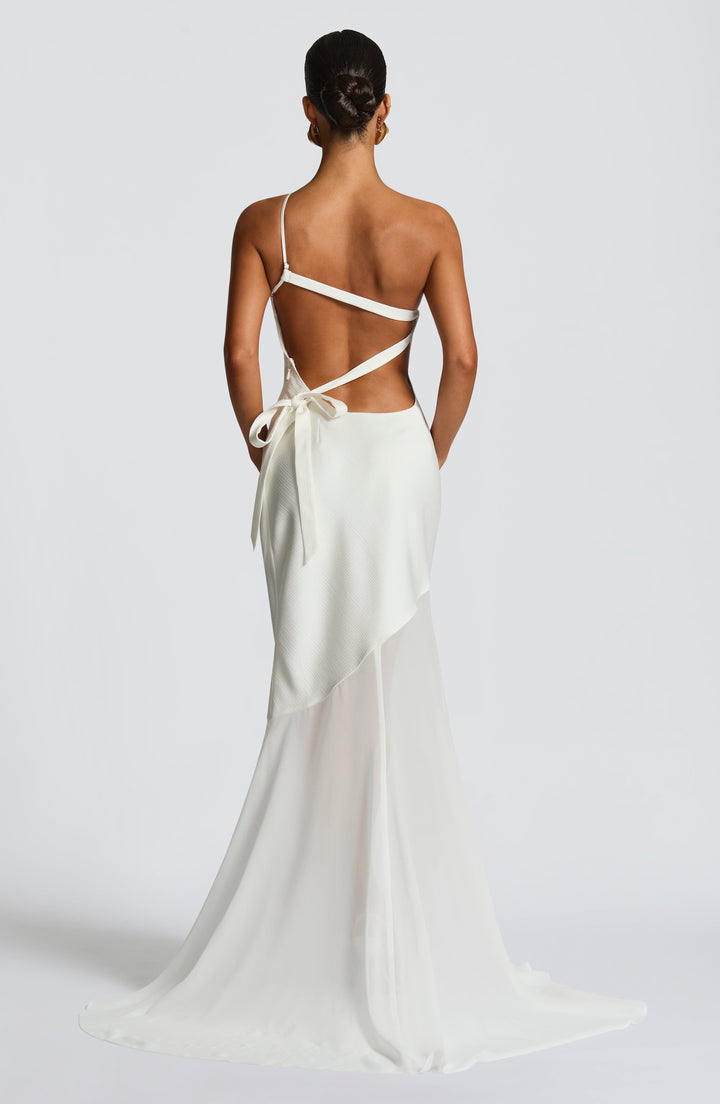 Carmen -  One-Shoulder Mesh Gown