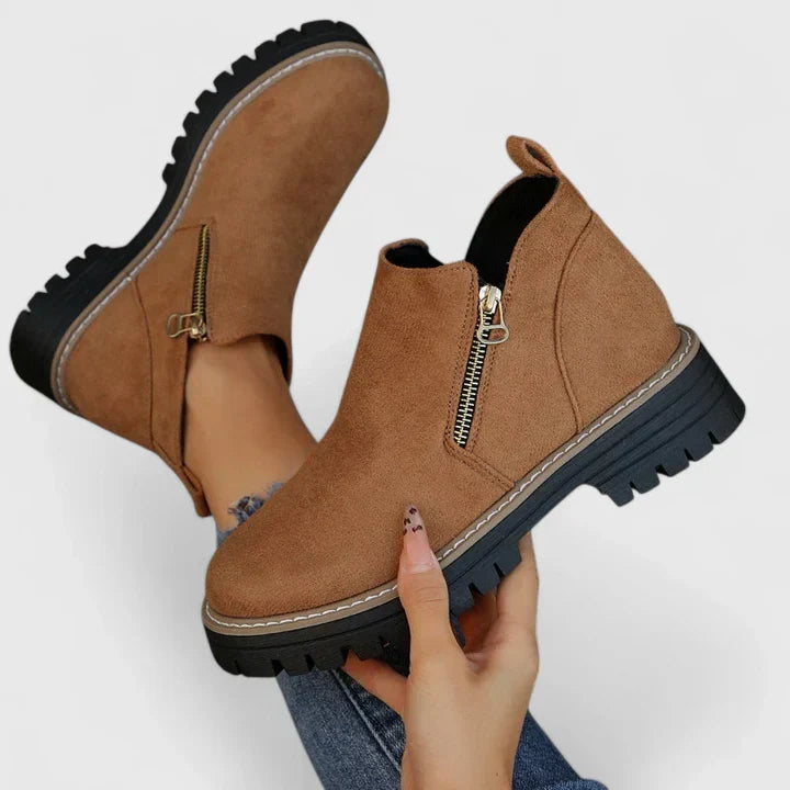 Thalyanna | Orthopaedic Boots